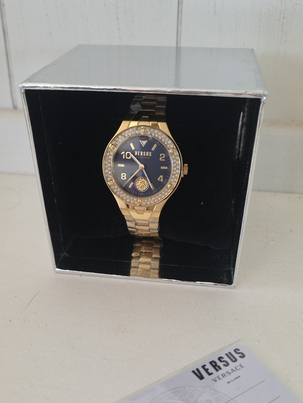 NIB Versus Versace Watch - Picture 5 of 6